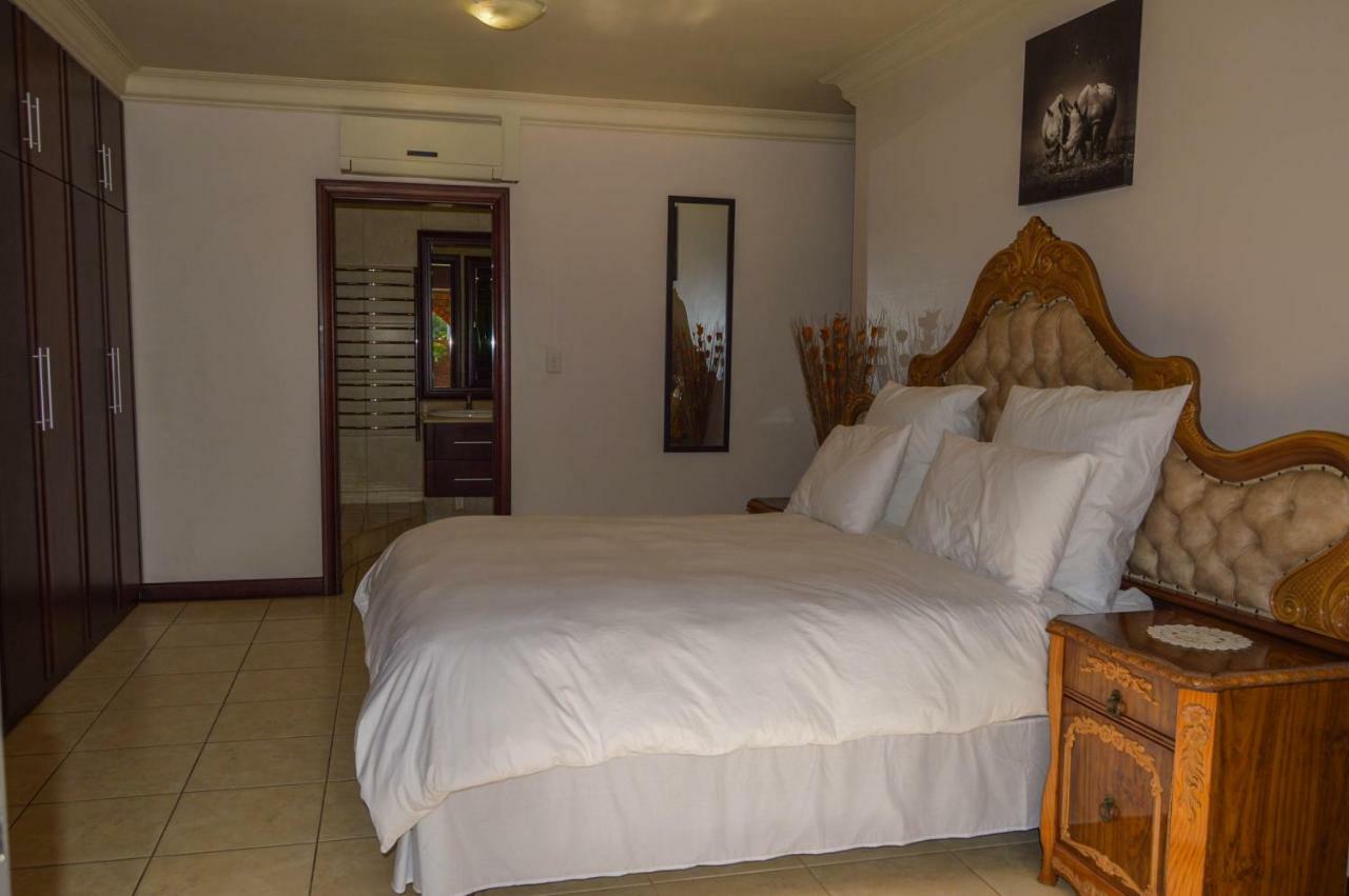 Emangunini Guest House Richards Bay Kültér fotó