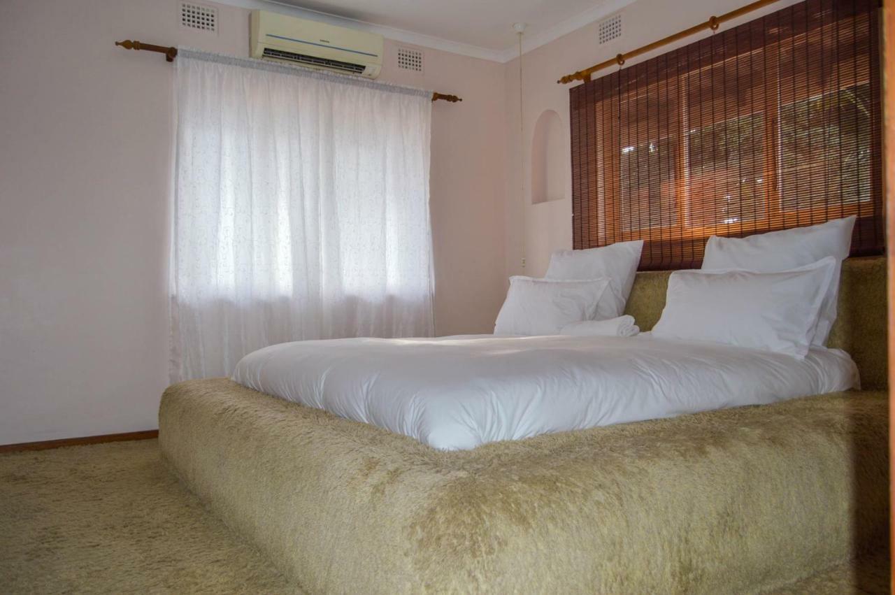Emangunini Guest House Richards Bay Kültér fotó