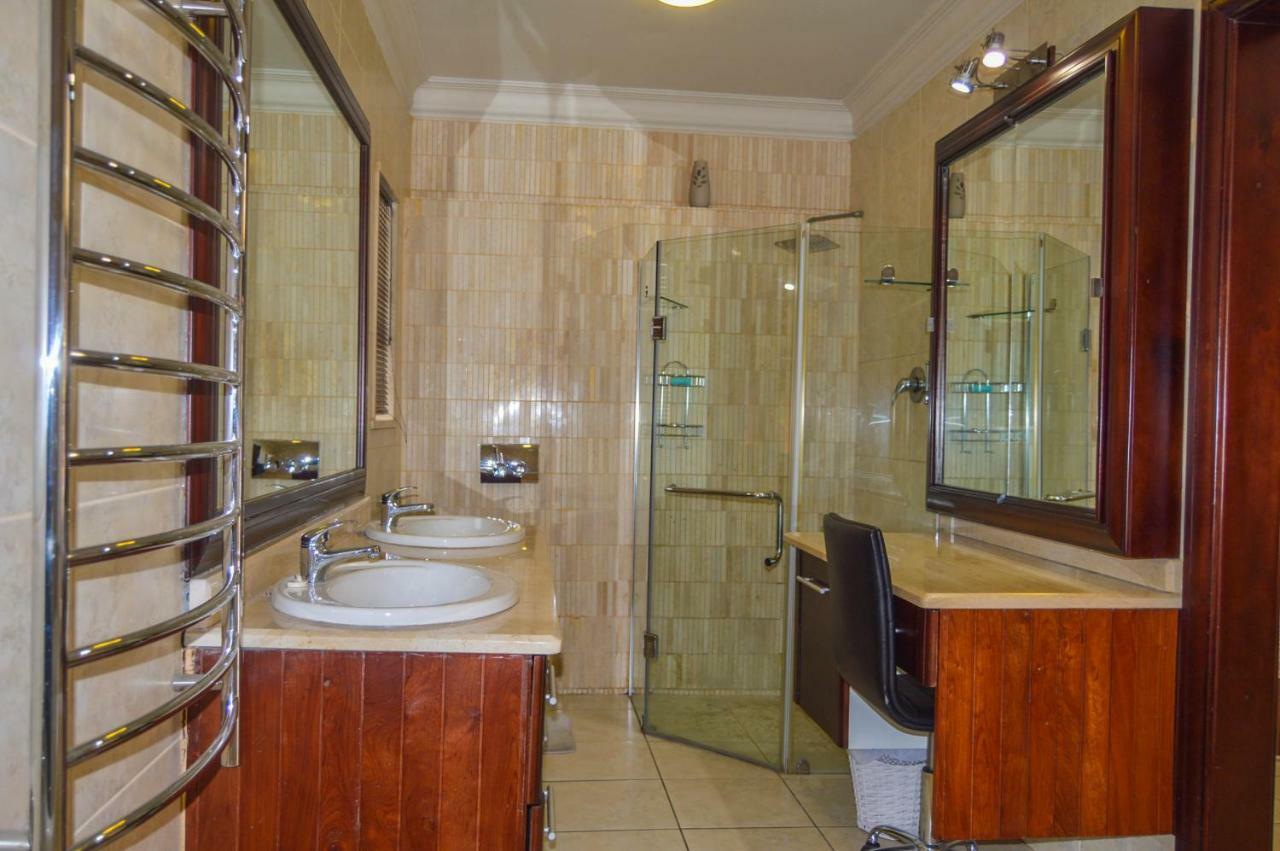 Emangunini Guest House Richards Bay Kültér fotó