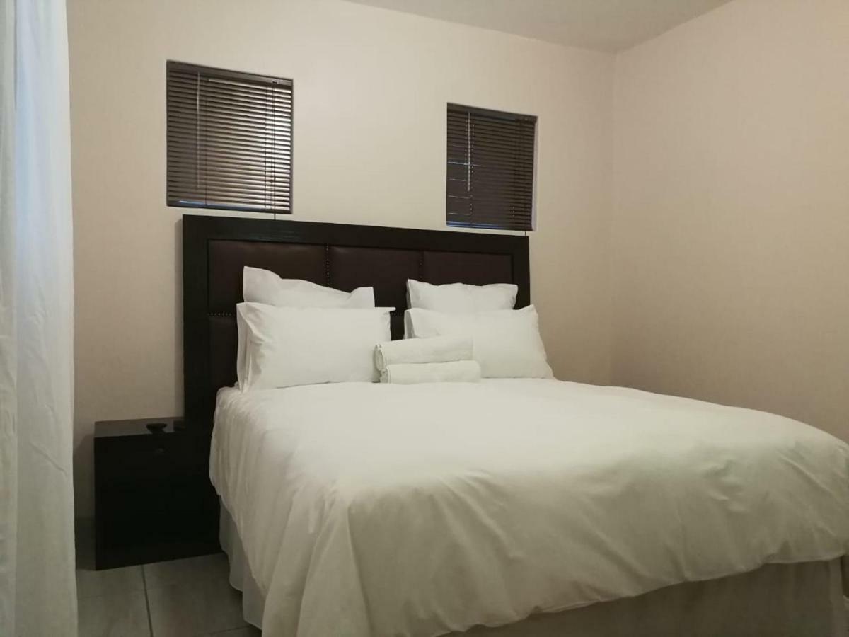Emangunini Guest House Richards Bay Kültér fotó