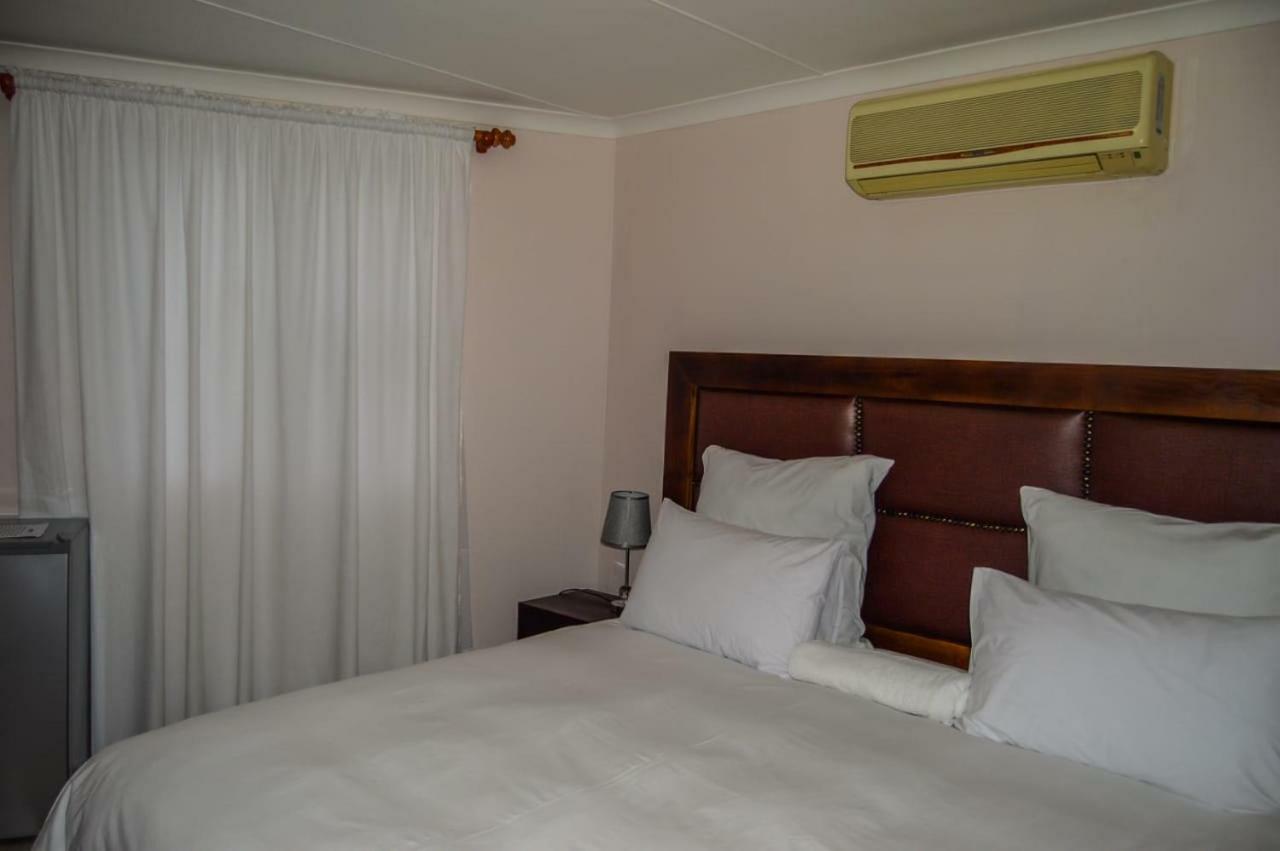 Emangunini Guest House Richards Bay Kültér fotó
