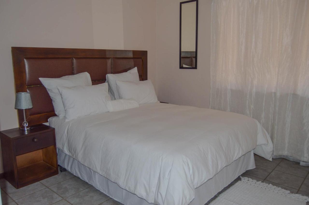 Emangunini Guest House Richards Bay Kültér fotó