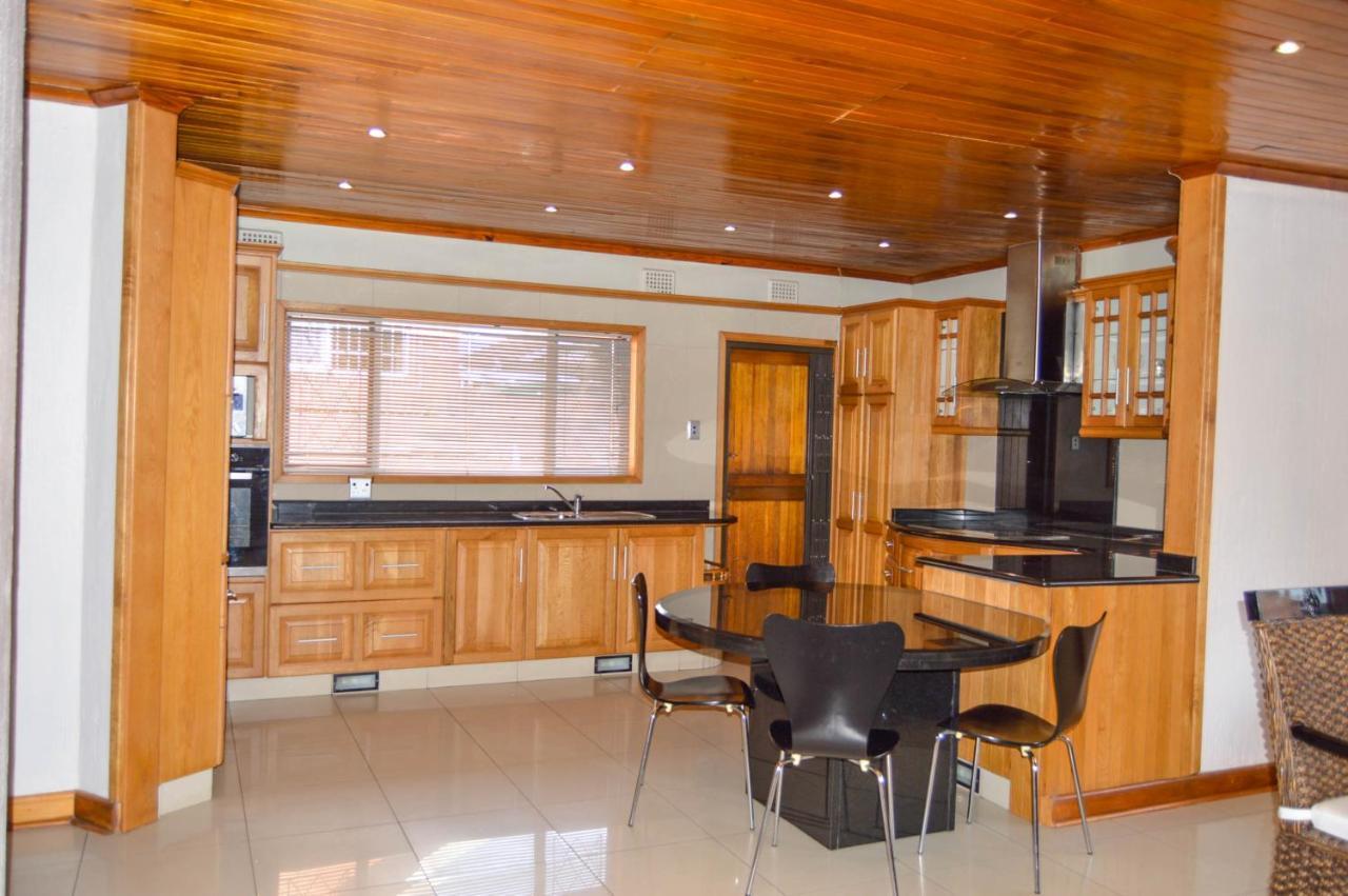 Emangunini Guest House Richards Bay Kültér fotó